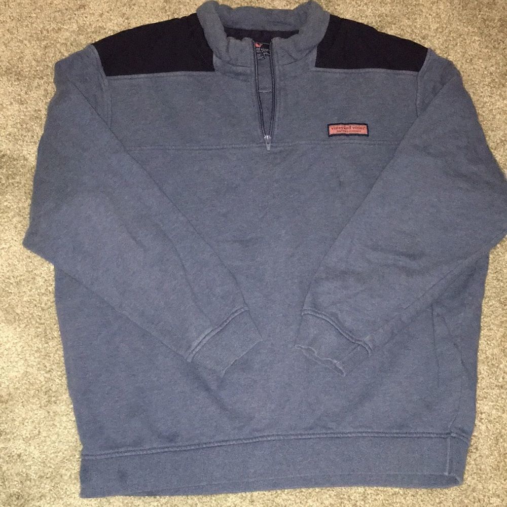 2 tone Blue soft padded shoulders Martha’s Vineyard Vines Thick sweatshirt XL
